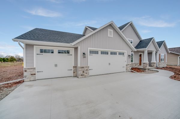 Cost of Concrete Driveway Pouring in Wheaton
