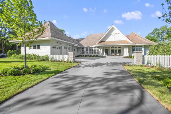 Cost of Driveway Concreting in Wheaton