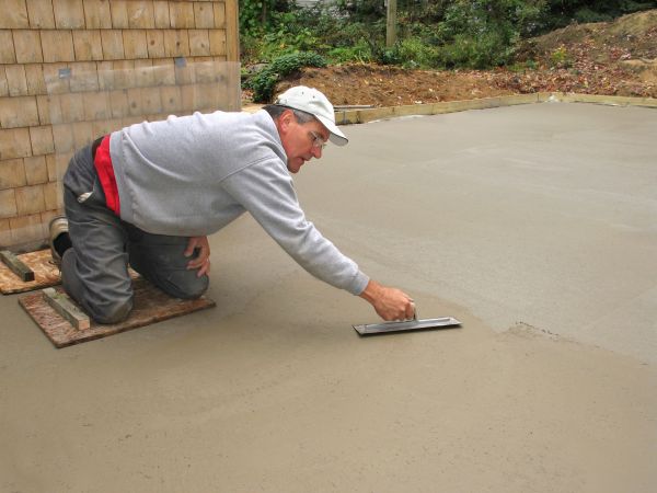 Flat Concrete Installation in Wheaton